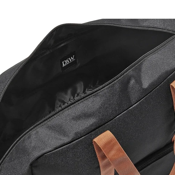 NWT - DSW Weekender - Picture 4 of 16